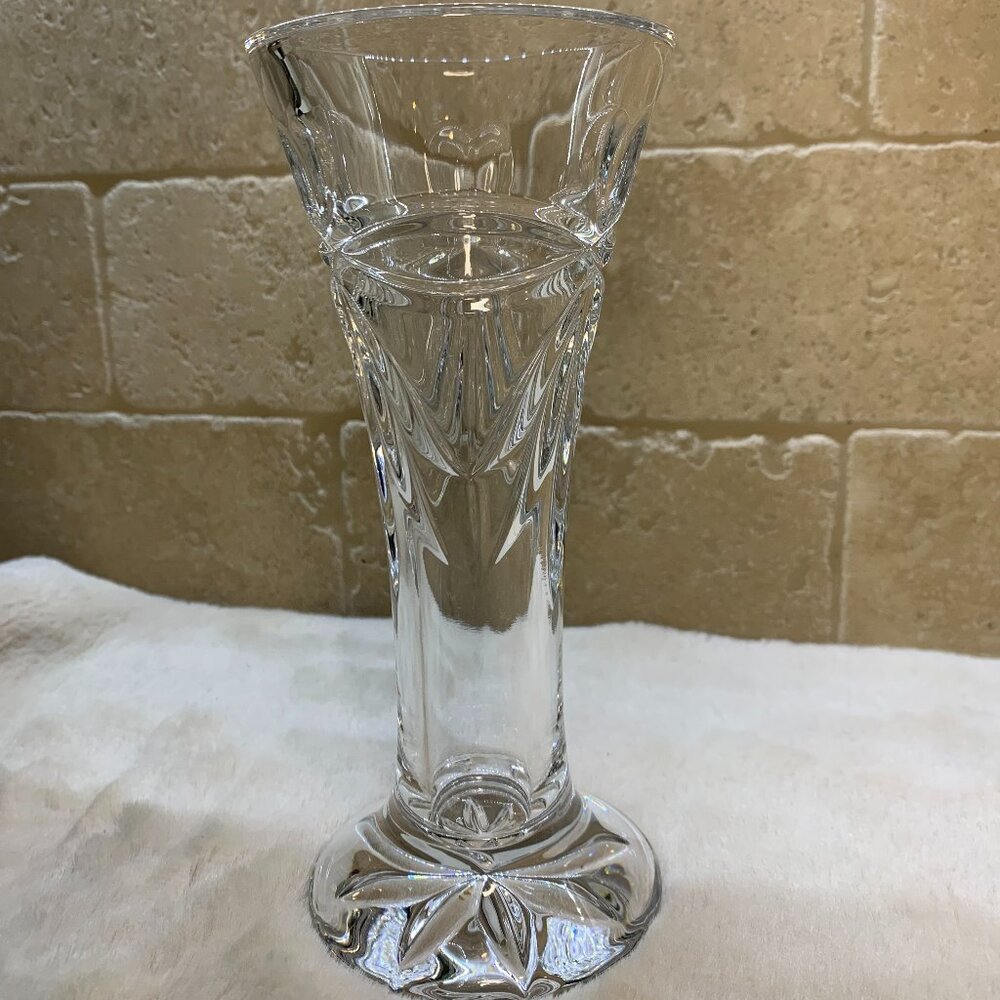 Waterford Vase Happy Anniversary LOVE pattern 6 1/2" tall